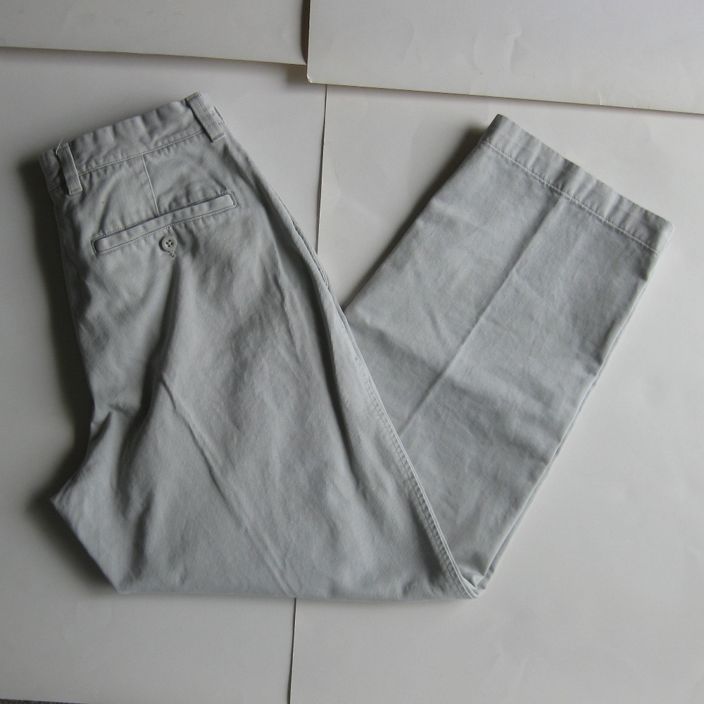 Vintage 90s relaxed fit Gap khakis